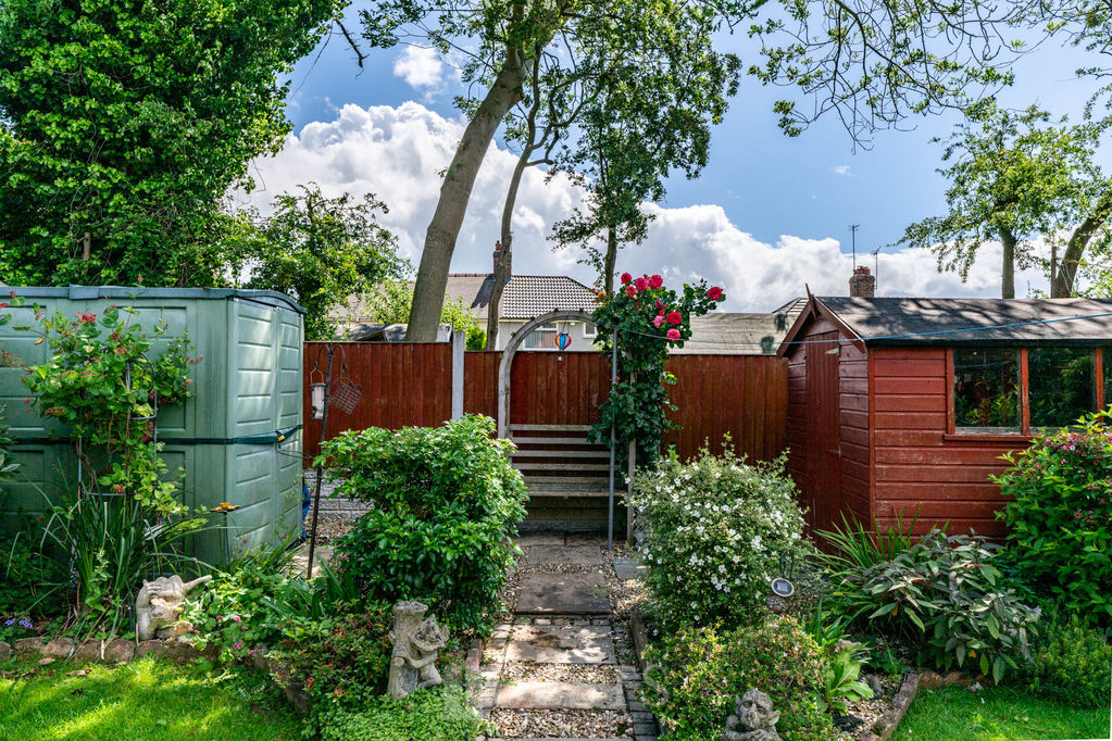 Stenhills Crescent